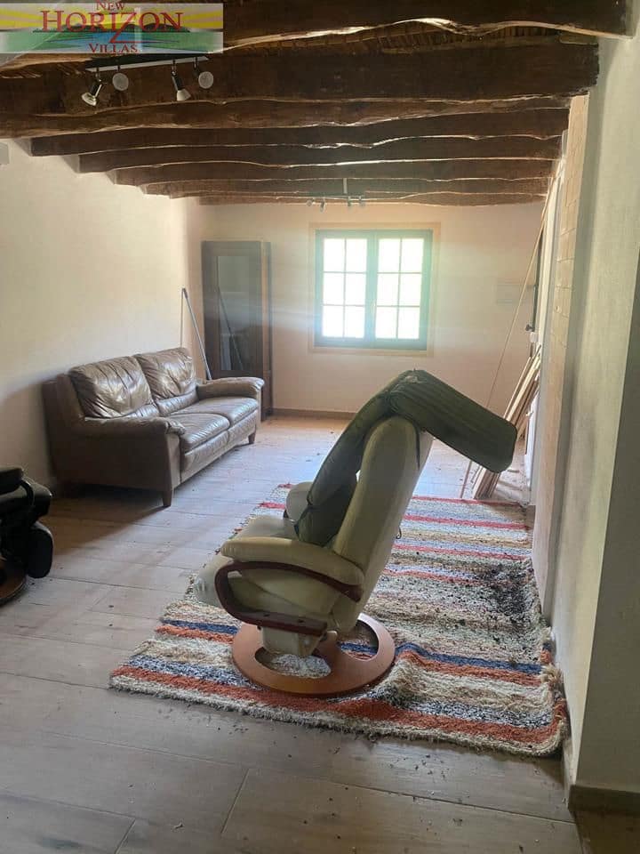 Chalet de 3 habitaciones en Lubrín en alquiler con piscina garaje - 550 € (Ref: 9997662)