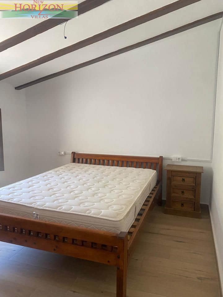 Chalet de 3 habitaciones en Lubrín en alquiler con piscina garaje - 550 € (Ref: 9997662)