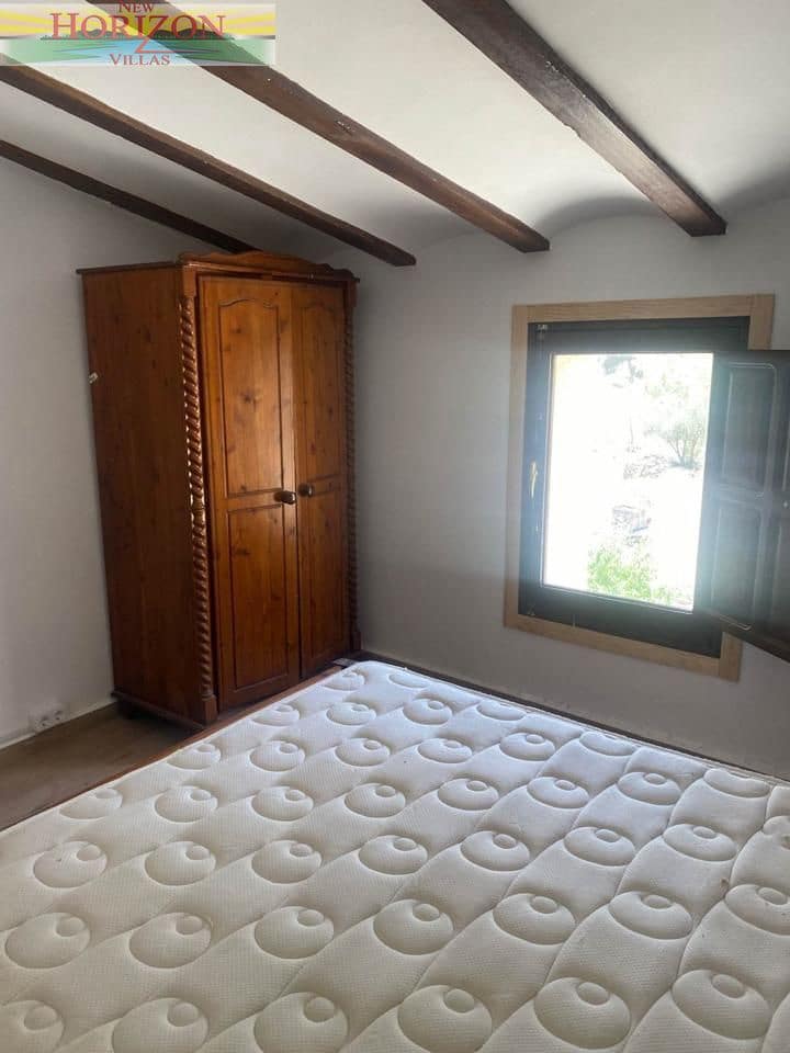 Chalet de 3 habitaciones en Lubrín en alquiler con piscina garaje - 550 € (Ref: 9997662)