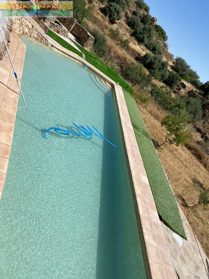 Chalet de 3 habitaciones en Lubrín en alquiler con piscina garaje - 550 € (Ref: 9997662)