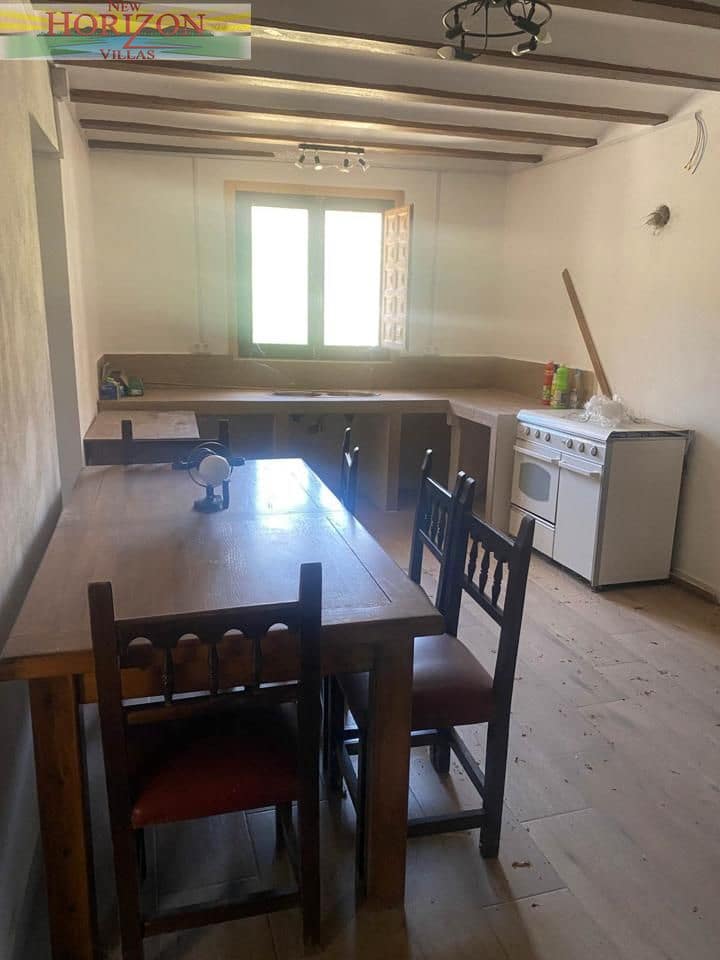 Villa/Maison de 3 chambres à louer à Lubrin avec piscine garage - 550 € (Ref: 9997663)