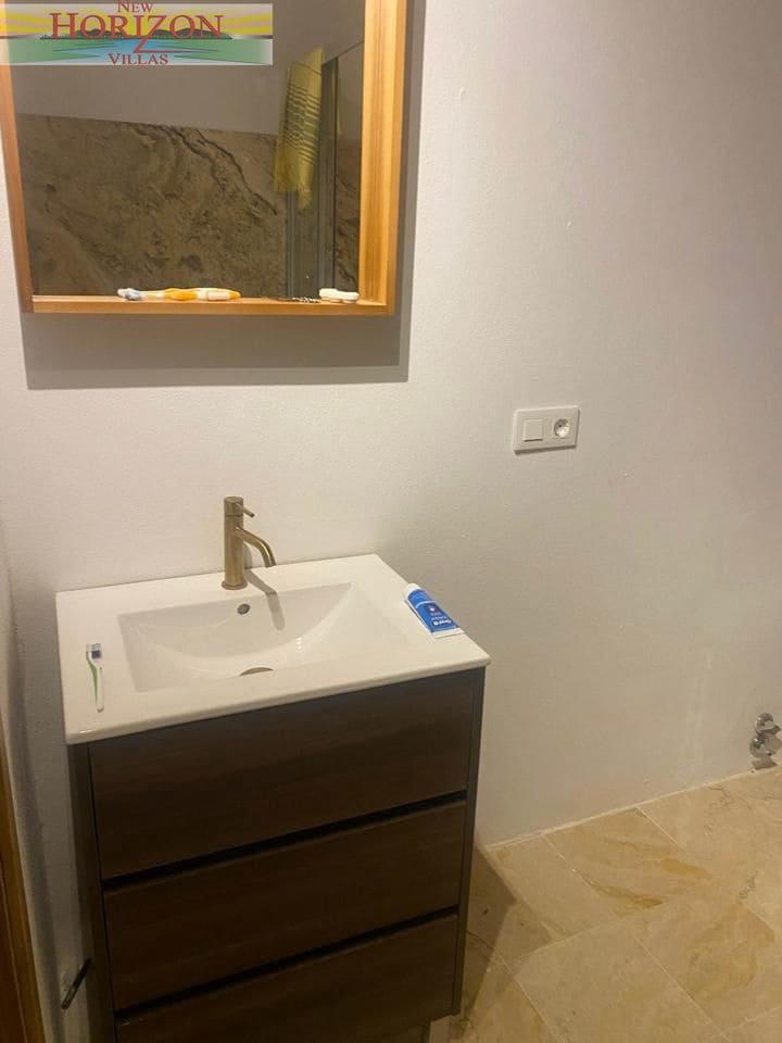 Villa/Maison de 4 chambres à louer à Lubrin avec piscine garage - 800 € (Ref: 9997664)