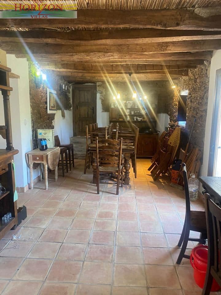 Villa/Maison de 4 chambres à louer à Lubrin avec piscine garage - 800 € (Ref: 9997664)