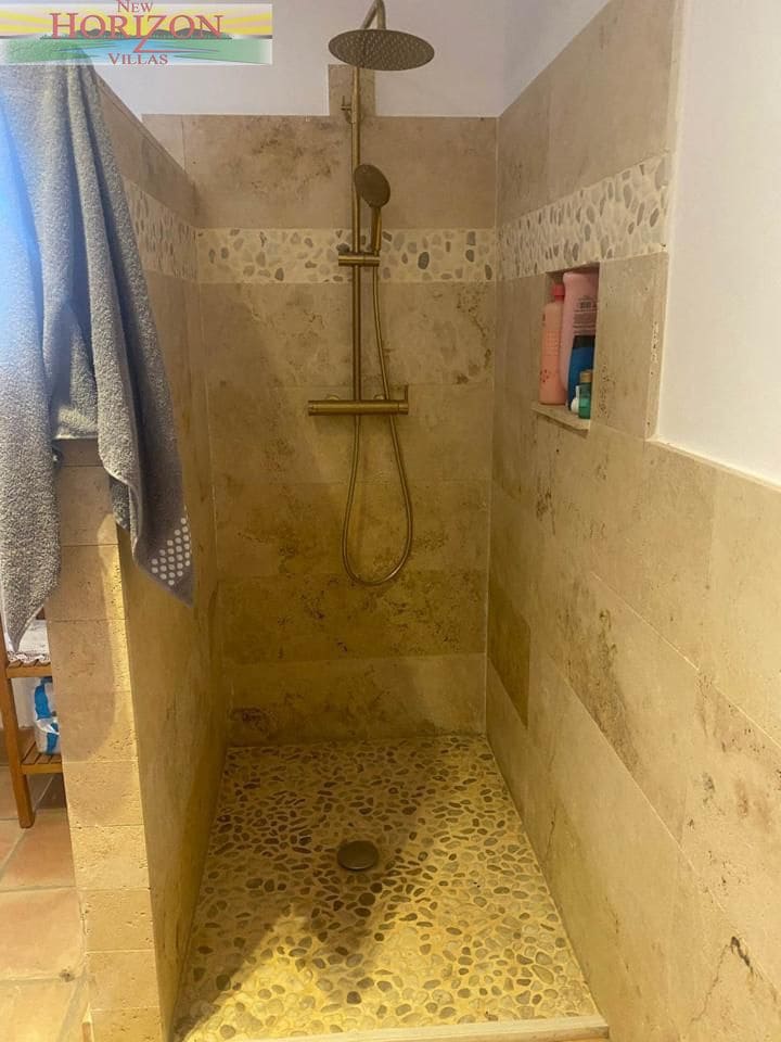 Villa/Maison de 4 chambres à louer à Lubrin avec piscine garage - 800 € (Ref: 9997664)