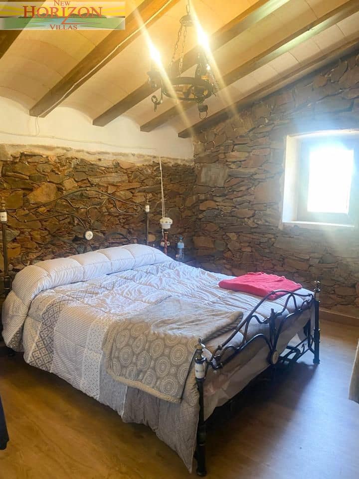 Villa/Maison de 4 chambres à louer à Lubrin avec piscine garage - 800 € (Ref: 9997664)
