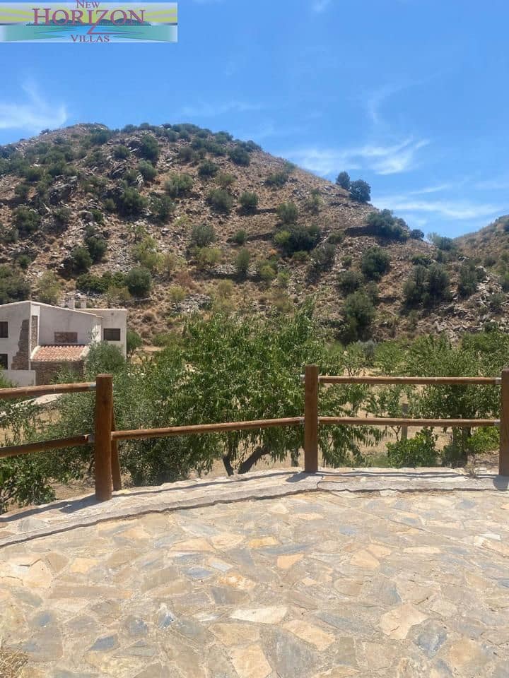 Villa/Maison de 4 chambres à louer à Lubrin avec piscine garage - 800 € (Ref: 9997664)