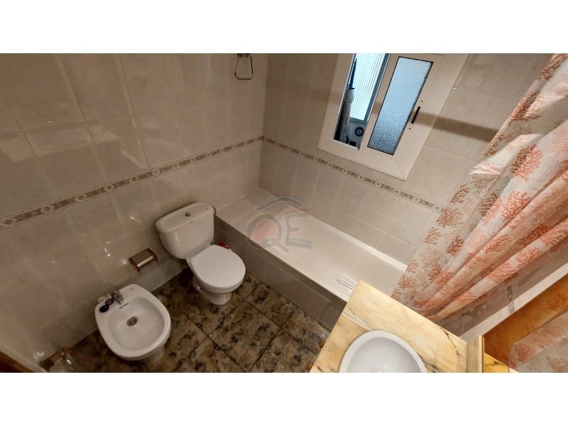 3 sypialnia Apartament na sprzedaż w Blanes - 180 000 € (Ref: 10011145)
