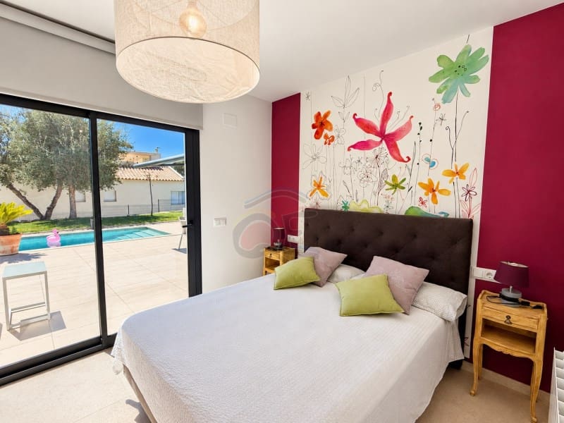 4 bedroom Villa for sale in Platja d'Aro with garage - € 778,000 (Ref: 10058742)