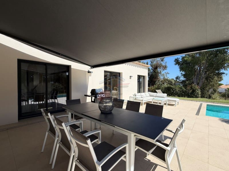 4 bedroom Villa for sale in Platja d'Aro with garage - € 778,000 (Ref: 10058742)