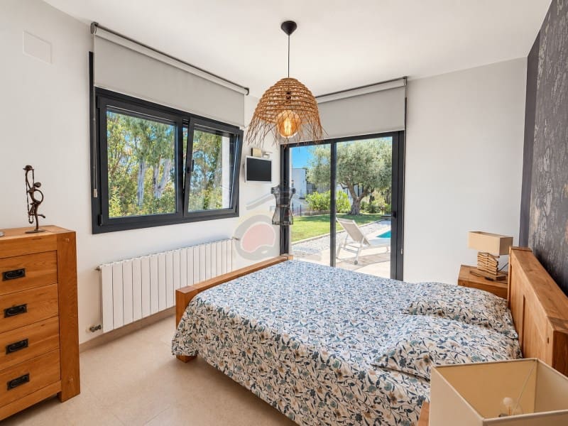 4 bedroom Villa for sale in Platja d'Aro with garage - € 778,000 (Ref: 10058742)