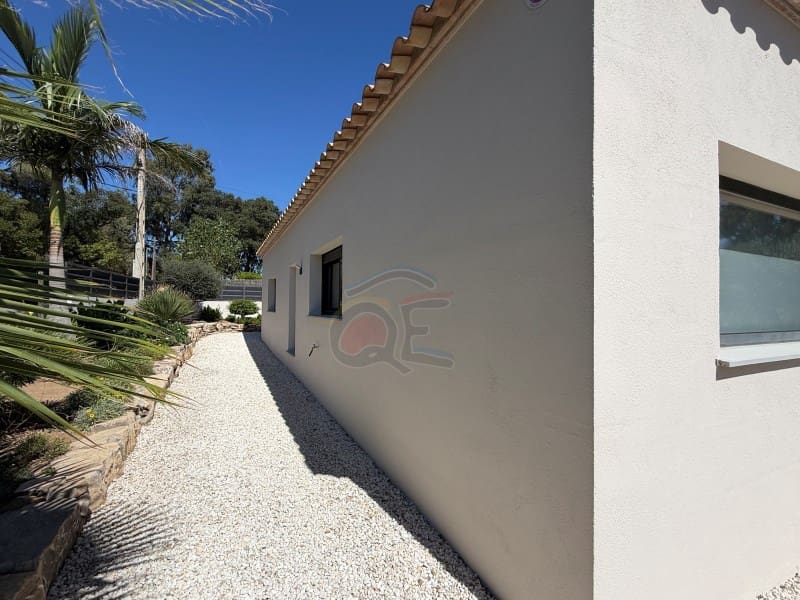 4 bedroom Villa for sale in Platja d'Aro with garage - € 778,000 (Ref: 10058742)