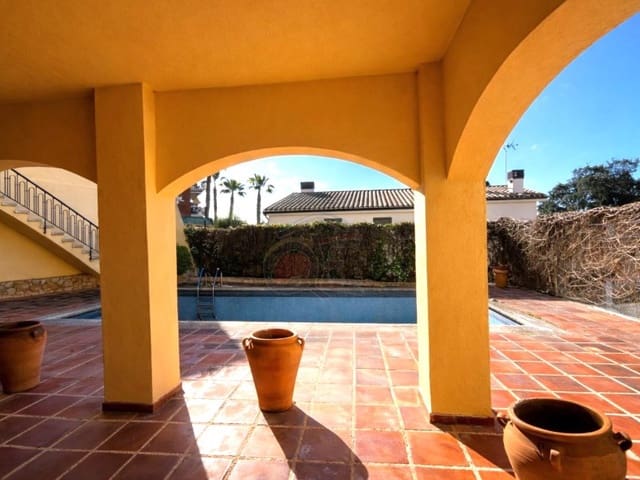 Chalet de 5 habitaciones en Calonge i Sant Antoni en venta con piscina garaje - 555.000 € (Ref: 10061678)