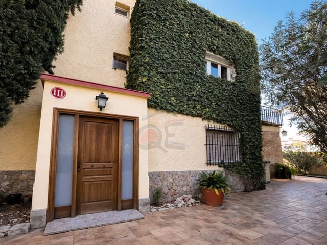 Chalet de 5 habitaciones en Calonge i Sant Antoni en venta con piscina garaje - 555.000 € (Ref: 10061678)