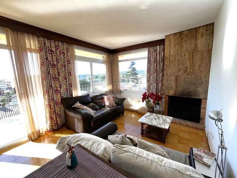 Chalet de 5 habitaciones en Calonge i Sant Antoni en venta con piscina garaje - 555.000 € (Ref: 10061678)