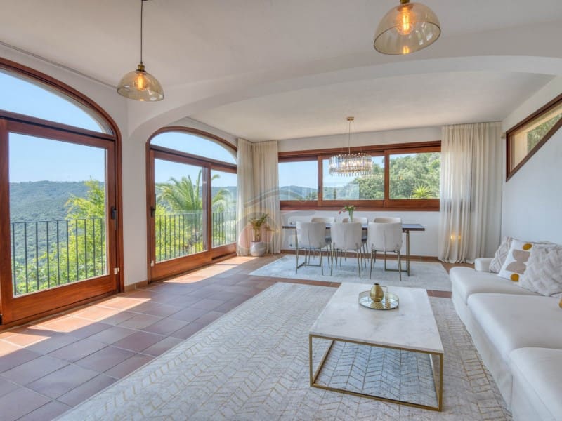 5 soveværelse Villa til salg i Calonge i Sant Antoni med swimmingpool garage - € 1.290.000 (Ref: 10150331)