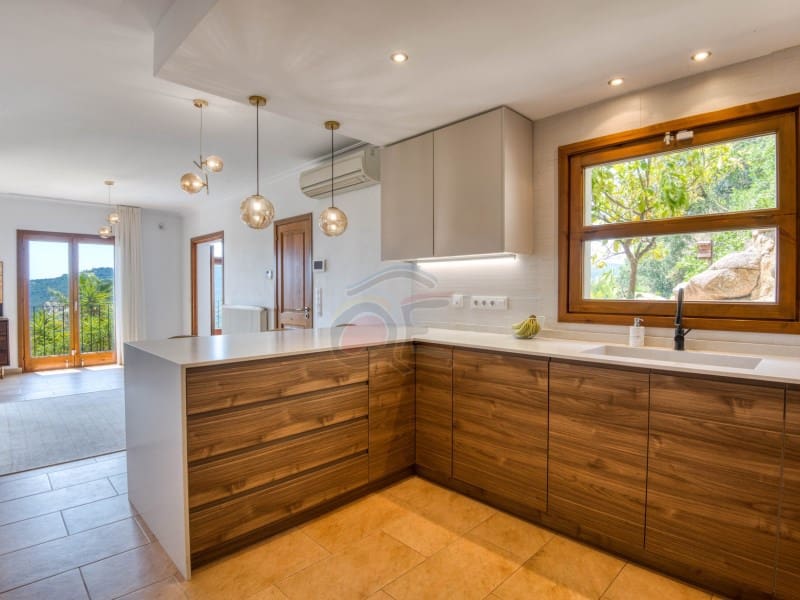 5 soveværelse Villa til salg i Calonge i Sant Antoni med swimmingpool garage - € 1.290.000 (Ref: 10150331)