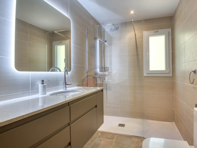 5 soveværelse Villa til salg i Calonge i Sant Antoni med swimmingpool garage - € 1.290.000 (Ref: 10150331)