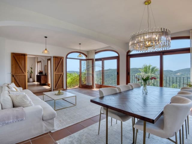 5 soveværelse Villa til salg i Calonge i Sant Antoni med swimmingpool garage - € 1.290.000 (Ref: 10150331)