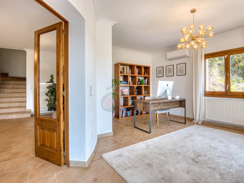 5 soveværelse Villa til salg i Calonge i Sant Antoni med swimmingpool garage - € 1.290.000 (Ref: 10150331)