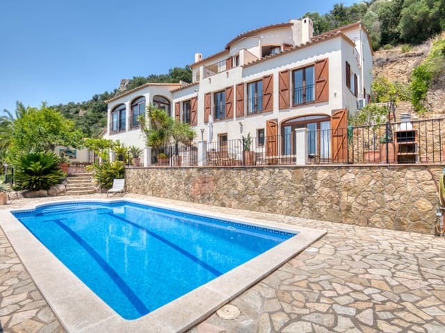 5 soveværelse Villa til salg i Calonge i Sant Antoni med swimmingpool garage - € 1.290.000 (Ref: 10150331)
