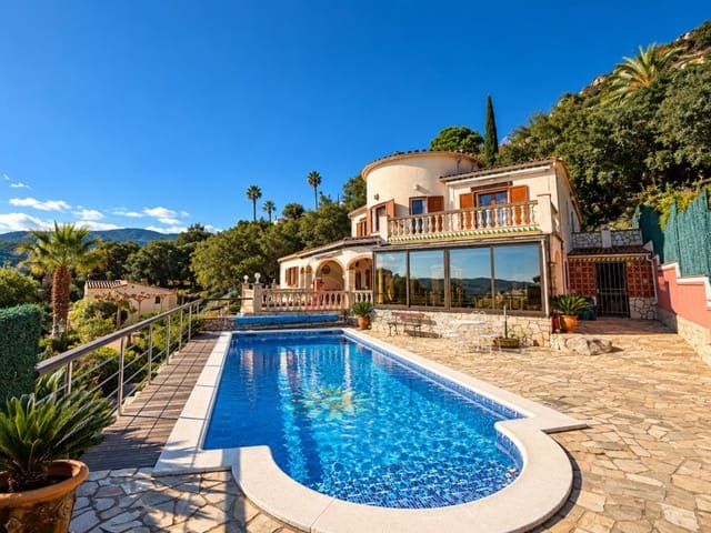4 slaapkamer Villa te koop in Calonge i Sant Antoni met zwembad garage - € 790.000 (Ref: 10184415)