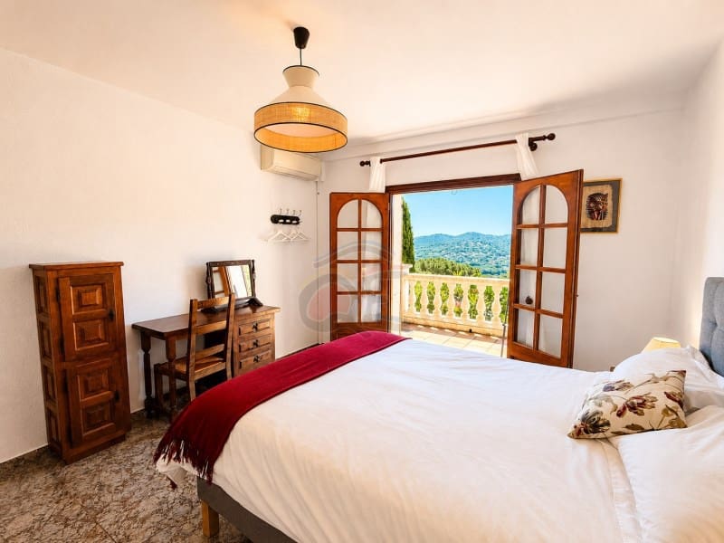 3 sypialnia Willa na sprzedaż w Calonge i Sant Antoni z basenem garażem - 895 000 € (Ref: 3670722)