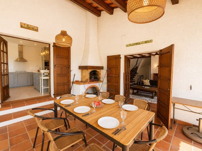 3 sypialnia Willa na sprzedaż w Calonge i Sant Antoni z basenem garażem - 895 000 € (Ref: 3670722)
