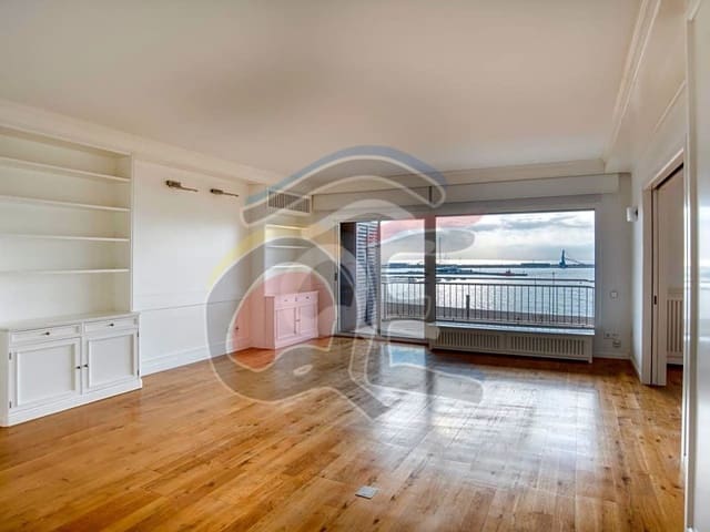 4 bedroom Flat for sale in Palamós with garage - € 1,600,000 (Ref: 6512193)