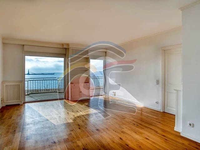 4 bedroom Flat for sale in Palamós with garage - € 1,600,000 (Ref: 6512193)