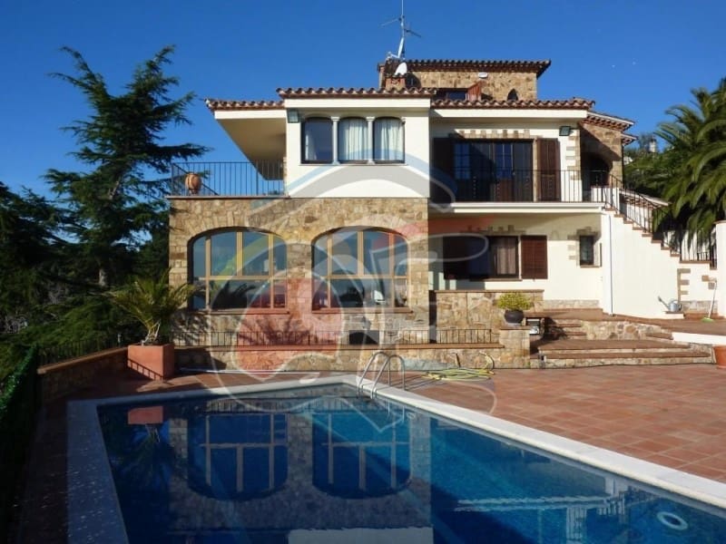 6 soveværelse Villa til salg i Platja d'Aro med swimmingpool - € 2.125.000 (Ref: 6515165)