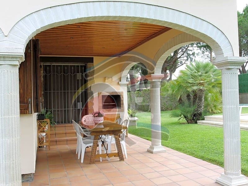 5 soverom Villa til salgs i Calonge i Sant Antoni med svømmebasseng garasje - € 1 050 000 (Ref: 6515230)