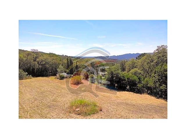 Ubebygd land til salgs i Santa Cristina d'Aro - € 250 000 (Ref: 6515246)