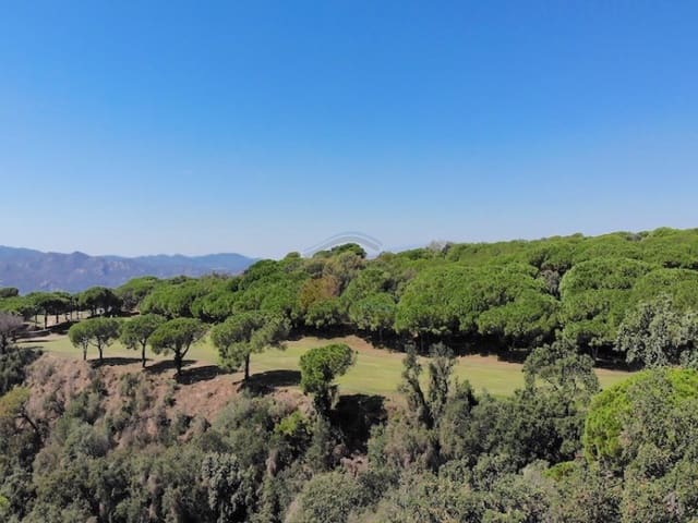 Undeveloped Land for sale in Castell d'Aro, Castell-Platja d'Aro - € 360,000 (Ref: 7972101)