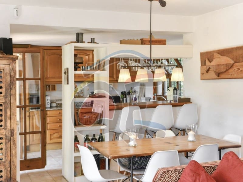 4 soverom Villa til salgs i Calonge i Sant Antoni med svømmebasseng garasje - € 598 000 (Ref: 8049420)