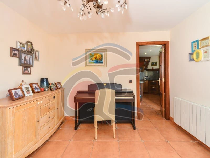 5 soverom Villa til salgs i Calonge i Sant Antoni med svømmebasseng garasje - € 799 000 (Ref: 8049425)