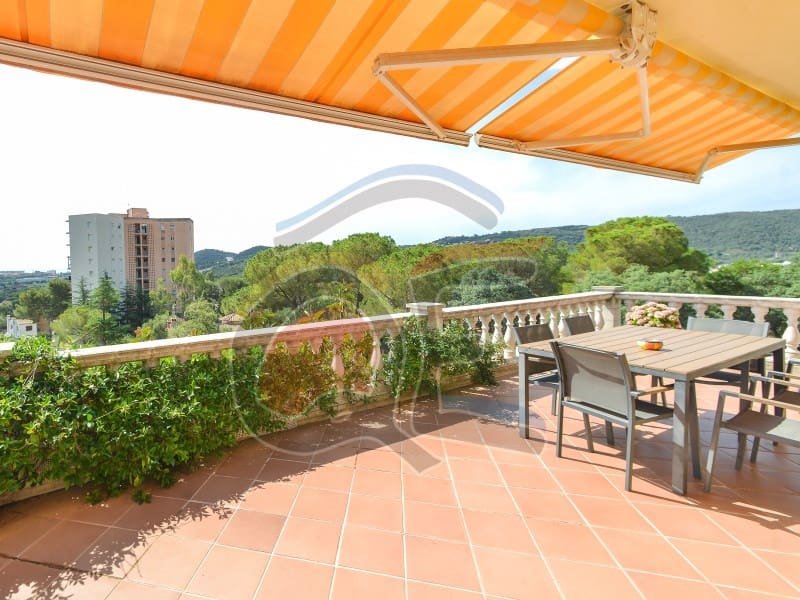 5 soverom Villa til salgs i Calonge i Sant Antoni med svømmebasseng garasje - € 799 000 (Ref: 8049425)