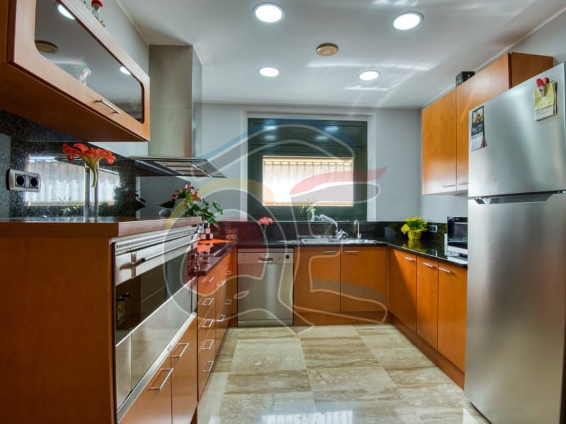 5 soveværelse Villa til salg i La Bisbal d'Emporda med garage - € 550.000 (Ref: 8049426)