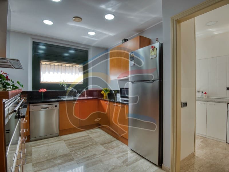 5 soveværelse Villa til salg i La Bisbal d'Emporda med garage - € 550.000 (Ref: 8049426)