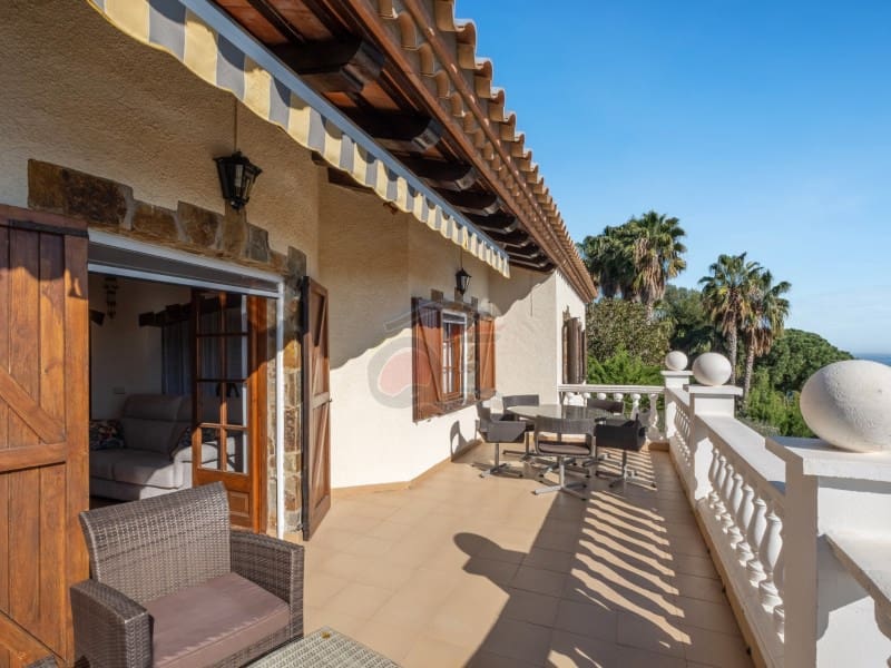 5 soveværelse Villa til salg i Calonge i Sant Antoni med swimmingpool garage - € 950.000 (Ref: 8099710)