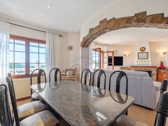 5 bedroom Villa for sale in Calonge i Sant Antoni with pool garage - € 950,000 (Ref: 8099710)