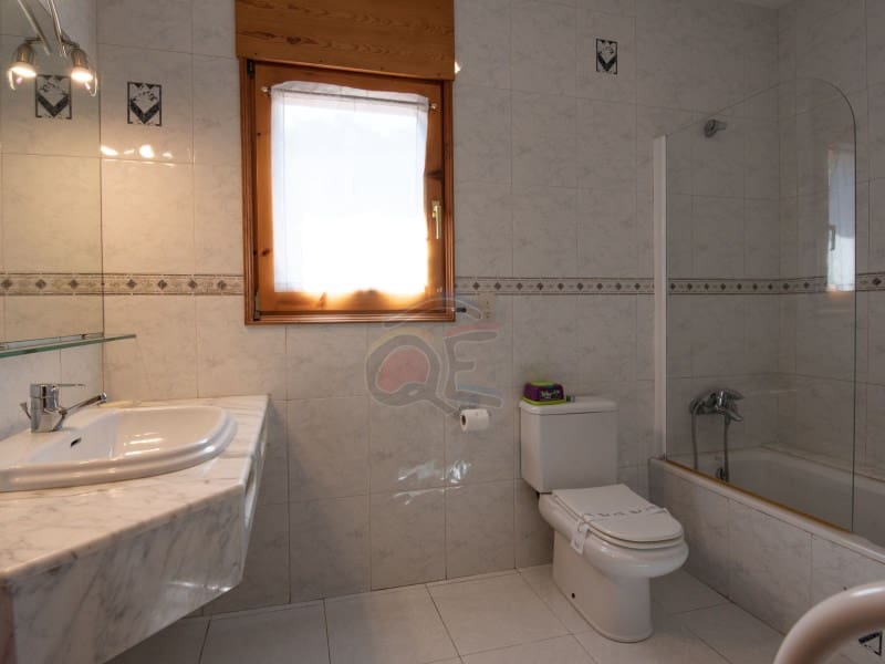 4 bedroom Villa for sale in Begur with pool garage - € 820,000 (Ref: 8122764)