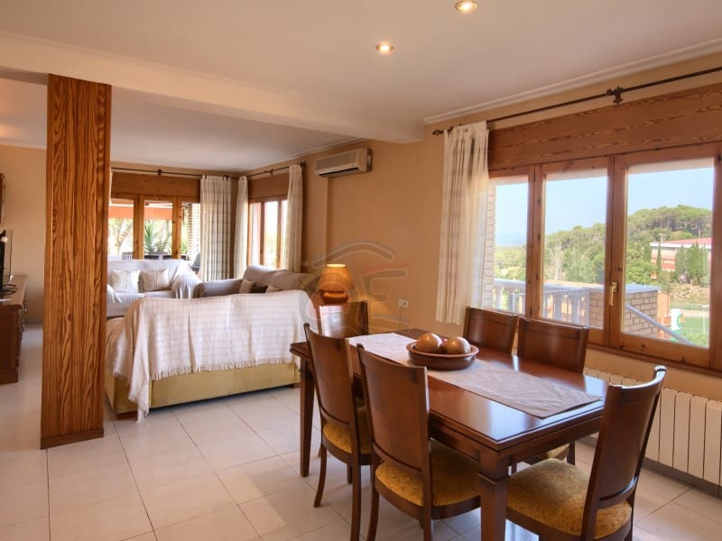 4 bedroom Villa for sale in Begur with pool garage - € 820,000 (Ref: 8122764)