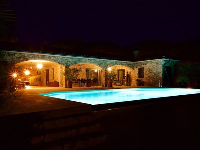 5 bedroom Villa for sale in Pals with pool garage - € 1,700,000 (Ref: 8194093)