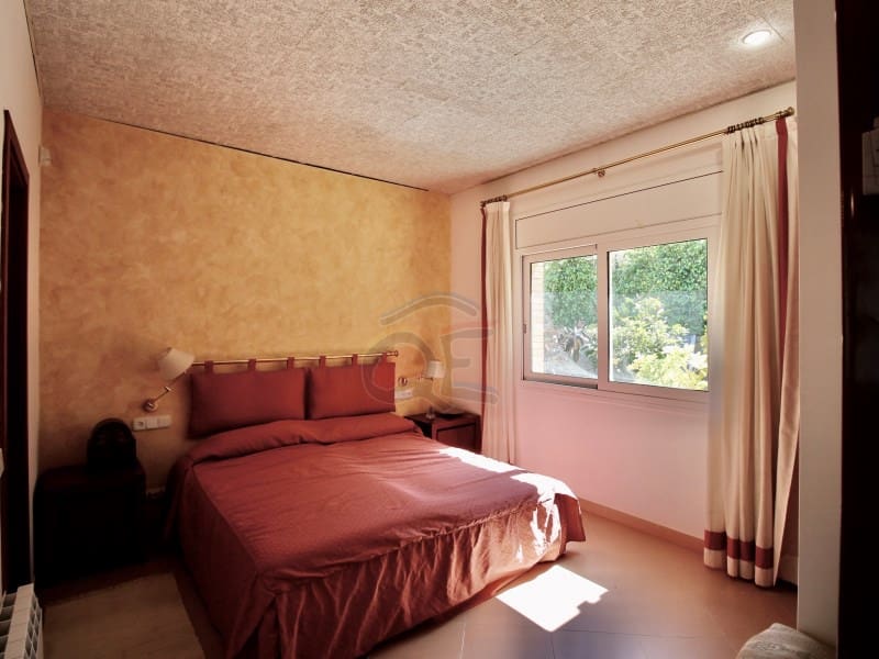 6 slaapkamer Villa te koop in Palamos met zwembad garage - € 899.000 (Ref: 8239055)