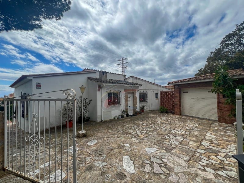 4 soveværelse Villa til salg i Calonge i Sant Antoni med garage - € 575.000 (Ref: 8244166)