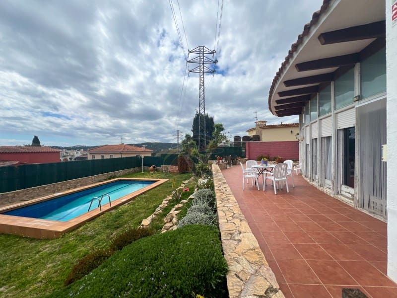 4 soveværelse Villa til salg i Calonge i Sant Antoni med garage - € 575.000 (Ref: 8244166)