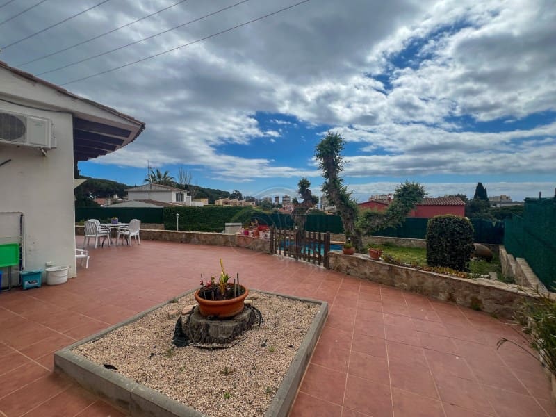 4 soveværelse Villa til salg i Calonge i Sant Antoni med garage - € 575.000 (Ref: 8244166)