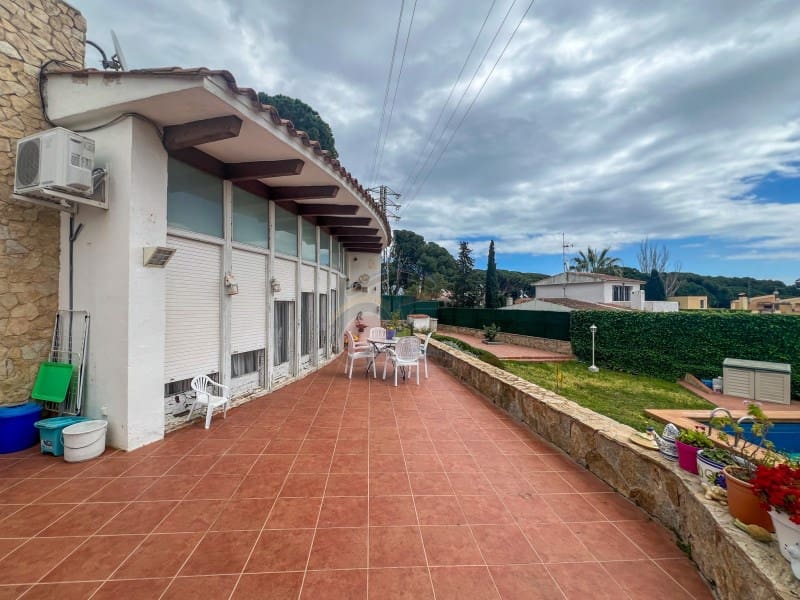 4 soveværelse Villa til salg i Calonge i Sant Antoni med garage - € 575.000 (Ref: 8244166)