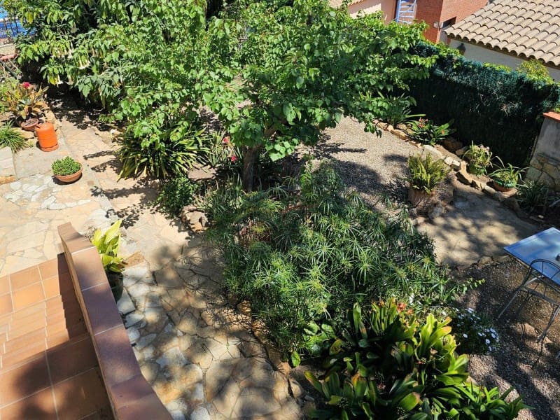 6 slaapkamer Villa te koop in Sant Antoni de Calonge met garage - € 539.000 (Ref: 8322763)