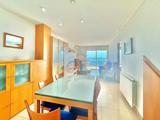 3 bedroom Apartment for sale in Palamós with garage - € 695,000 (Ref: 8506083)